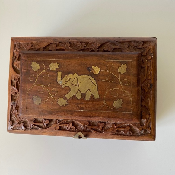 Vintage Jewelry Box Wooden with Elephant Inlay Brass Decor and 3D Florals - Picture 6 of 10